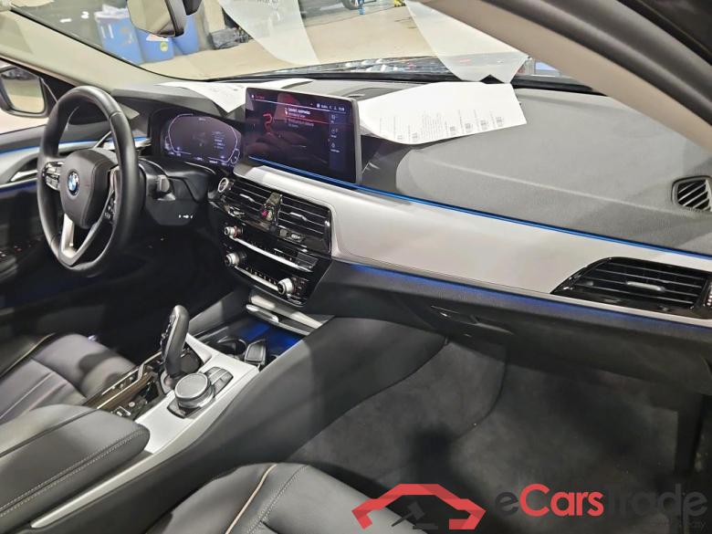 BMW 5 - 2020 530eA PHEV #5