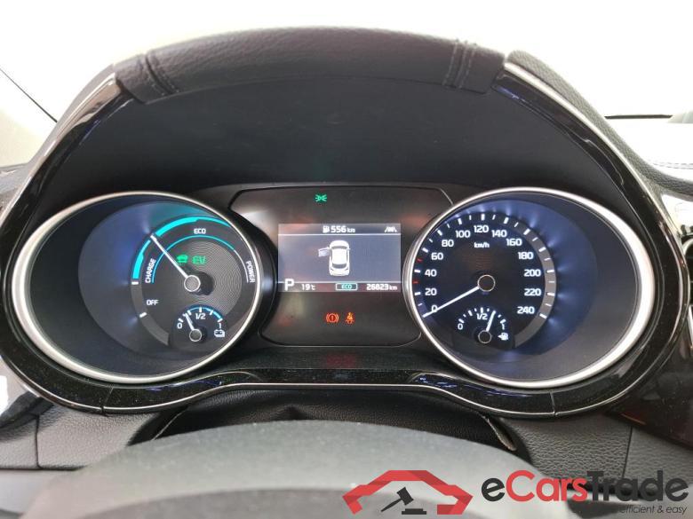 Kia 1.6 GDI ISG ISG PHEV ACTIVE BUS DCT6 OPE STOCK KIA XCeed / 2019 / 5P / Crossover 1.6 GDI ISG ISG PHEV ACTIVE BUS DCT6 OPE STOCK #6