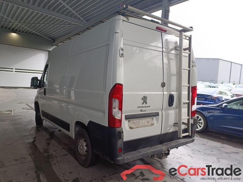 Peugeot Boxer 2.2 BlueHDi S&S 165 Premium 335 L2H2 4d #3