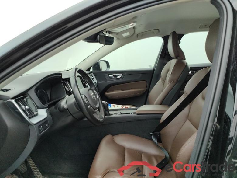 Volvo XC60 D3 Momentum Pro 5d #6