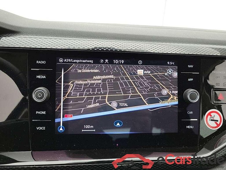 VOLKSWAGEN POLO 1.0 TSI Life DSG #6