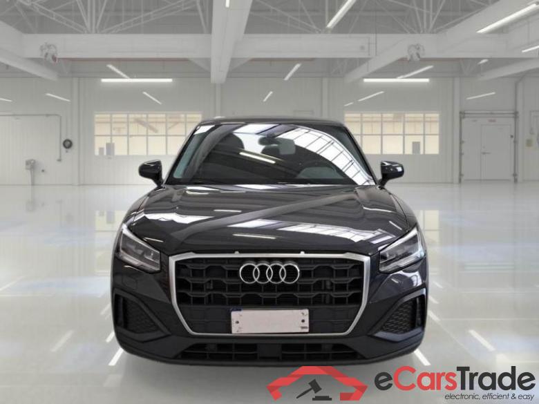Audi 9 AUDI Q2 / 2020 / 5P / SUV 1.5 35 TFSI BUSINESS S TRONIC #6