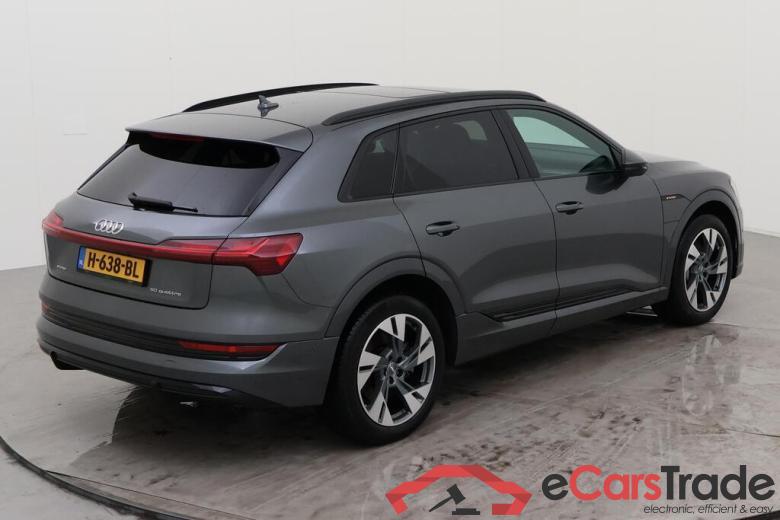 AUDI e-tron  #6