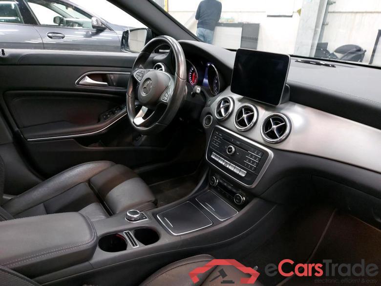 MERCEDES - MER CLA SHOOTING BRAKE 220 D 163PK DCT URBAN Pack Comfort & Professional & Design & Exclusive & Harman Kardon & Park Assistant With Camera & Pano Roof #3