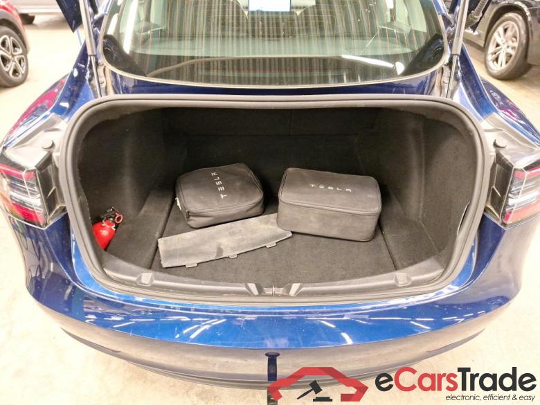 TESLA MODEL 3 75 kWh Long-Range Dual Motor #4