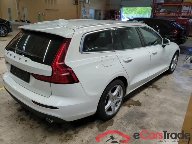 Volvo V60 ´18 V60 Kombi Momentum Pro 2.0 D3 110KW AT8 E6dT #2