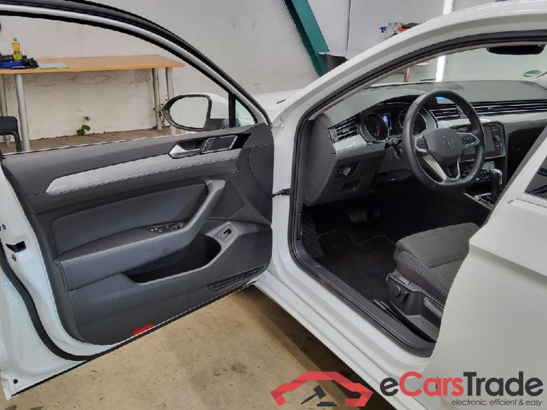 Volkswagen Passat Variant ´14 Passat Variant Business 2.0 TDI 110KW AT7 E6d #4