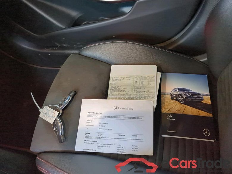 Mercedes GLA-Klasse - alt GLA -Klasse GLA 250 4Matic (156.946)AMG AMG Line 155KW AT7 E6dT #3