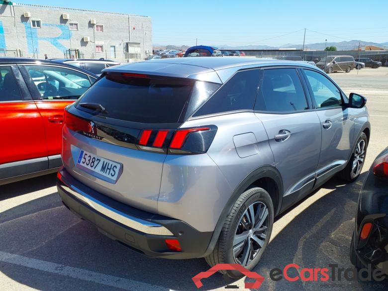 PEUGEOT 3008 Allure Pack 130 S&S AT8 PureTech #2