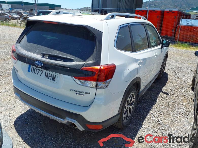 SUBARU Forester 2.0 HEV 150CV PLUS AUT Executive #2