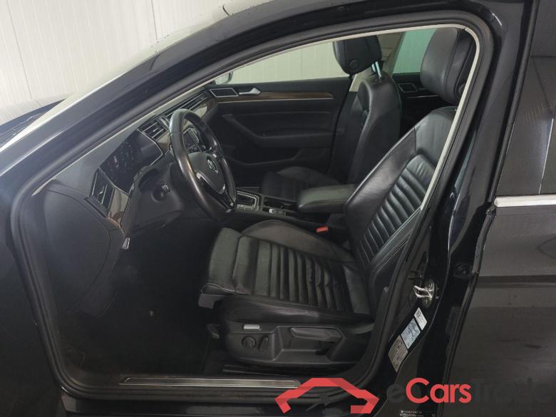 VOLKSWAGEN PASSAT 1.4 TSI ACT Connected Series Plus #5