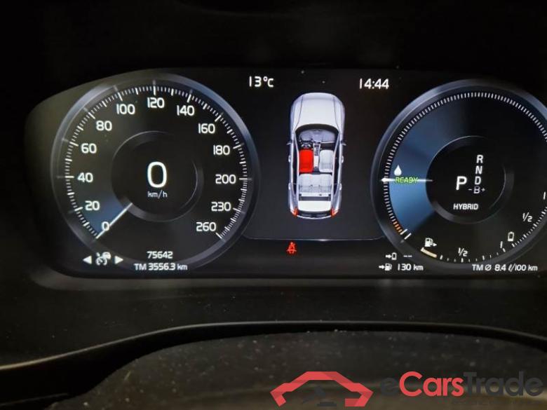 Volvo 228 VOLVO XC40 / 2017 / 5P / SUV T5 PLUG-IN HYBRID AUTO RECH INSCRIP EXPR #4