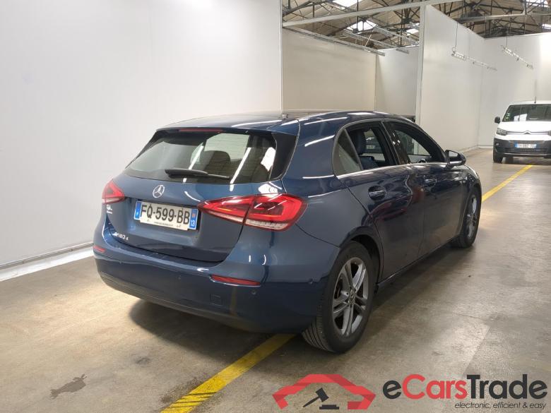 Mercedes A 180 d Business Line MERCEDES-BENZ Classe A Compact / 2018 / 5P / Berline A 180 d Business Line #3