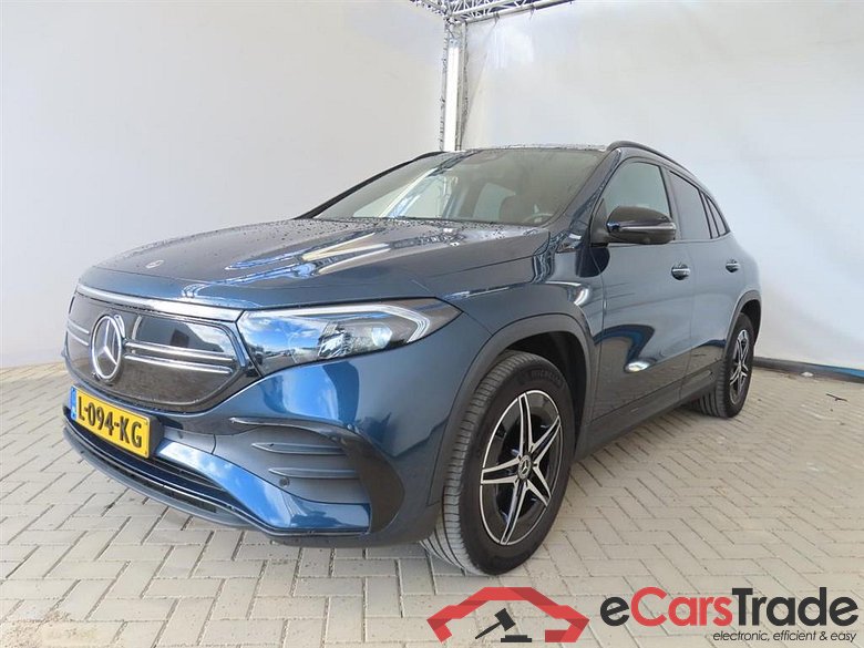 MERCEDES-BENZ EQA 250 Bns Sol. AMG #1