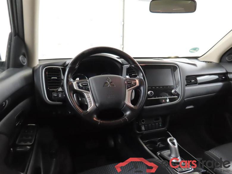 MITSUBISHI OUTLANDER 2.4 PHEV Pure #3