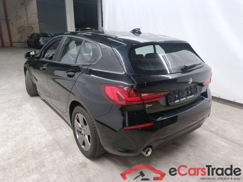 BMW 1 Reeks Hatch 116dA (85 kW) 5d #4