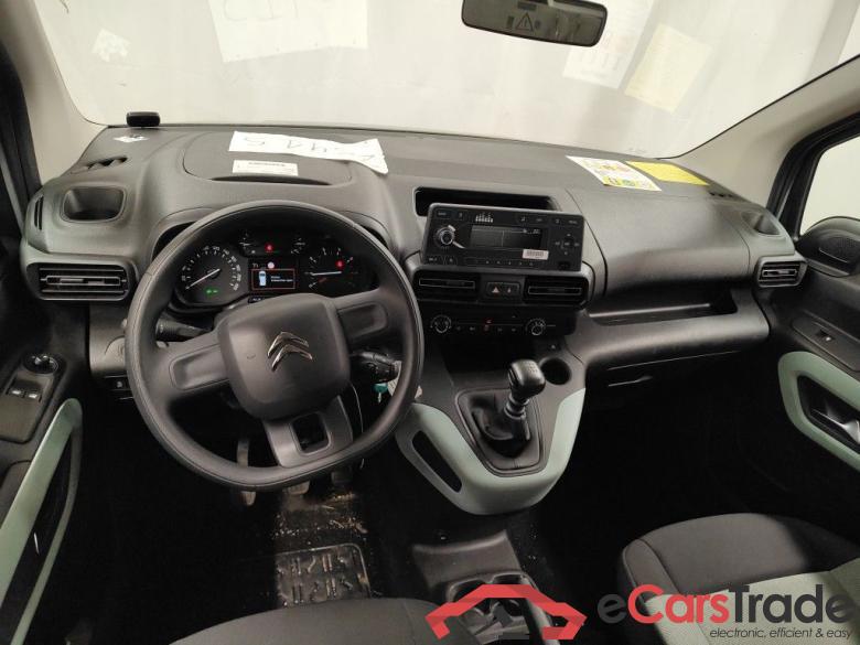 Citroën Berlingo Multispace 1.2 PureTech 110 MAN6 S&S Live M 5d #6