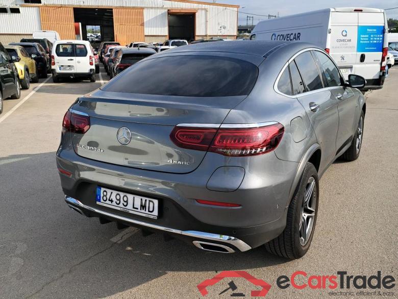 Mercedes GLC 300 de 4MATIC (AC) Clase GLC GLC 300 de 4Matic (253.311)AMG 2.0 305CV AT9 E6d #2