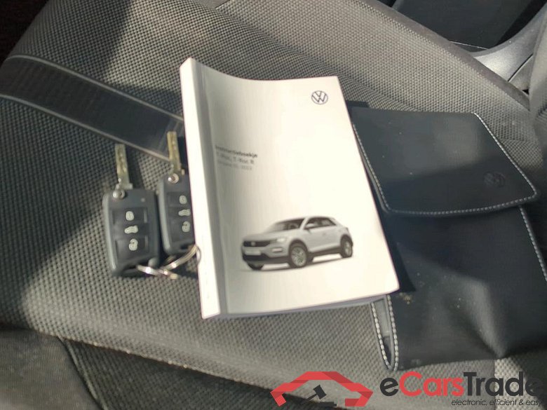 VOLKSWAGEN T-Roc 81 kW #6