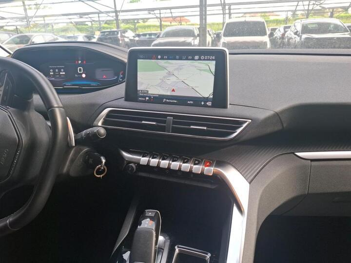 Peugeot 5008 1.2 PureTech 7PL Aut. I-Cockpit Navi Sport-Seats Klima PDC ... #6