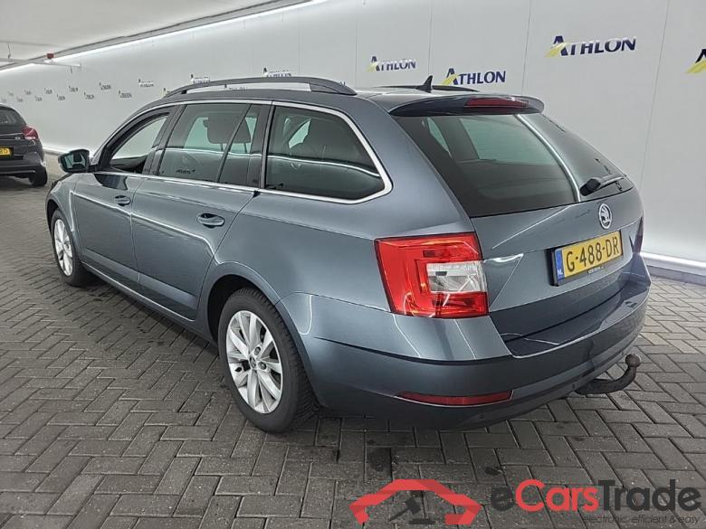 SKODA Octavia Combi 1.5 TSI Greentech Ambition Business DSG 5D 110kW #4