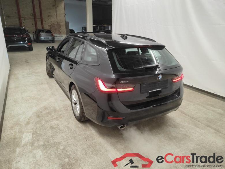 BMW 3 Reeks Touring 330e xDrive (215 kW) 5d #4