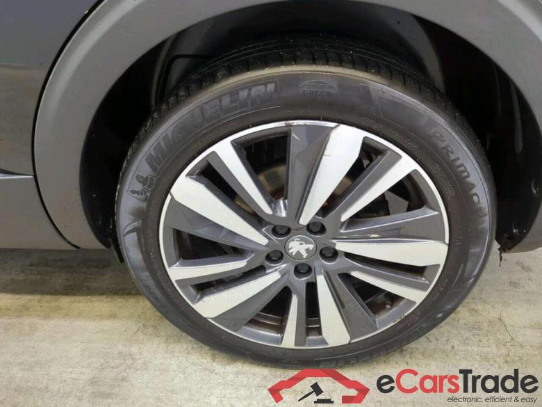 PEUGEOT 5008 1.2 PureTech AllureA #4