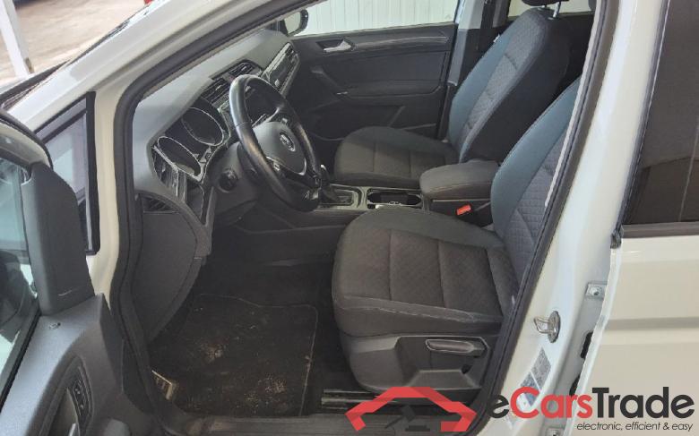 Volkswagen Touran ´15 Touran IQ.DRIVE Start-Stopp 2.0 TDI 110KW AT7 E6dT #4