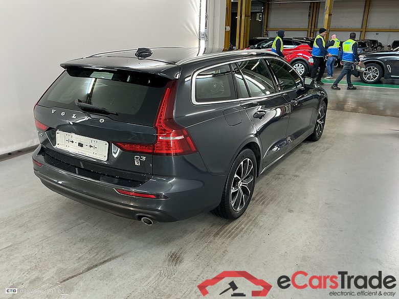 VOLVO V60 DIESEL - 2018 2.0 D3 Momentum Pro City Safety Navigation Sensus Kit Benor #4