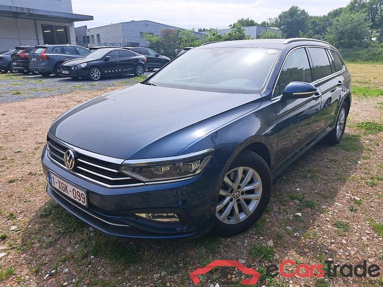 VOLKSWAGEN - VW  PASSAT VARIANT TDI 120PK DSG7 Style Business & Electric Foldable Towing Hook #1