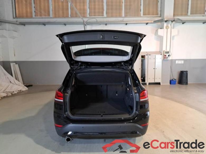 BMW 25E BUS BMW X1 / 2019 / 5P / SUV XDRIVE 25E BUSINESS ADVANTAGE AUTOMATICO #5