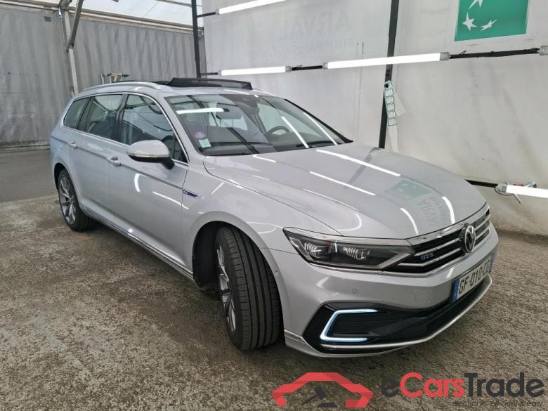 Volkswagen 1.4 TSI DSG HYBRIDE RECHARGEABLE SW GTE VOLKSWAGEN Passat SW / 2019 / 5P / Break 1.4 TSI DSG HYBRIDE RECHARGEABLE SW GTE #4