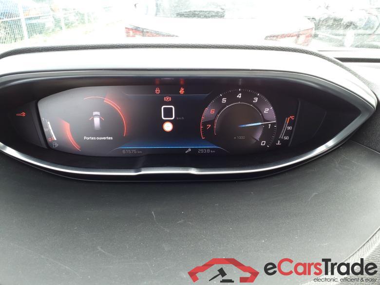 PEUGEOT 5008 1.2 PureTech 130 ALLURE PACK BVM #6