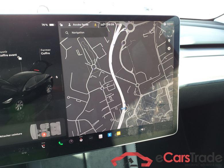 Tesla Model Y RWD Aut. Pano LED Navi Leather KeylessGo Camera Klima PDC ... #4
