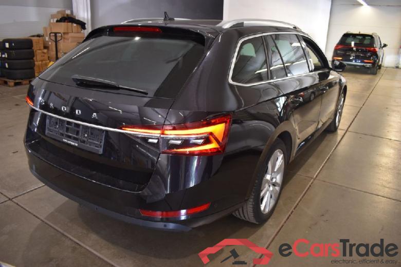 Skoda Superb Wagon ´15 Superb Combi Style 2.0 TDI 110KW AT7 E6dT #2