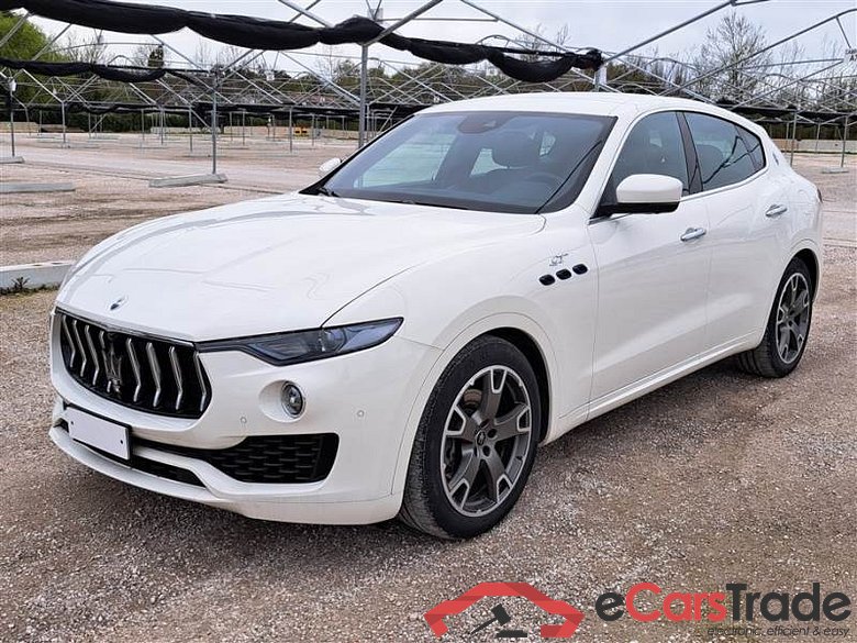 Maserati 18 MASERATI LEVANTE / 2016 / 5P / SUV 2.0 330CV 48V MHEV GT Q4 AUTO