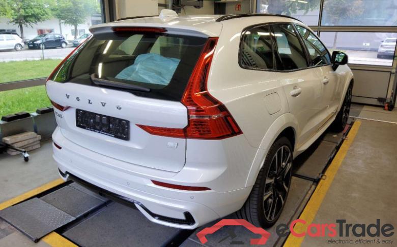 Volvo XC60 (03.2017->) DE - SUV5 T6 Twin Engine AWD EU6d, R Design Plug-In Hybrid (E6d), (Facelift) 202 #3