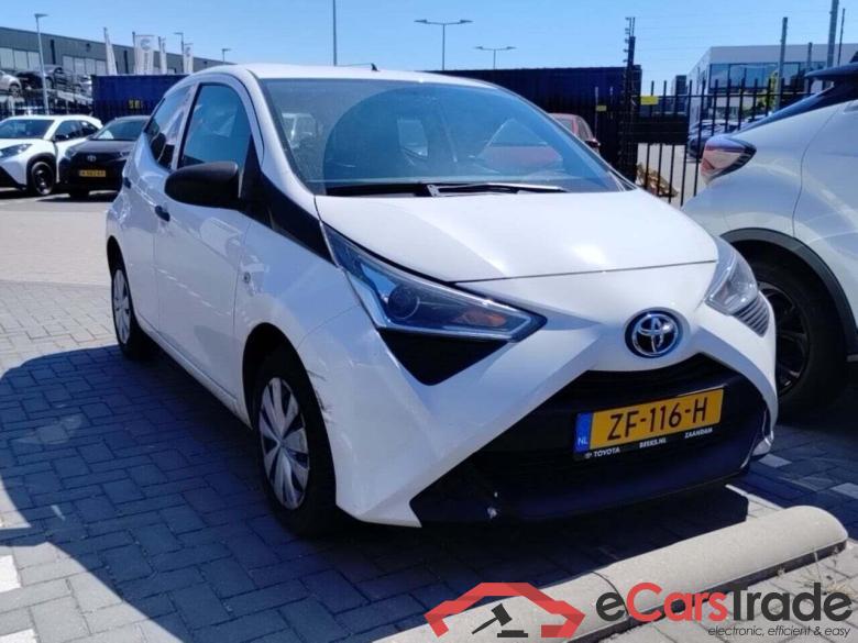 TOYOTA Aygo 1.0 VVT-i x-fun #2