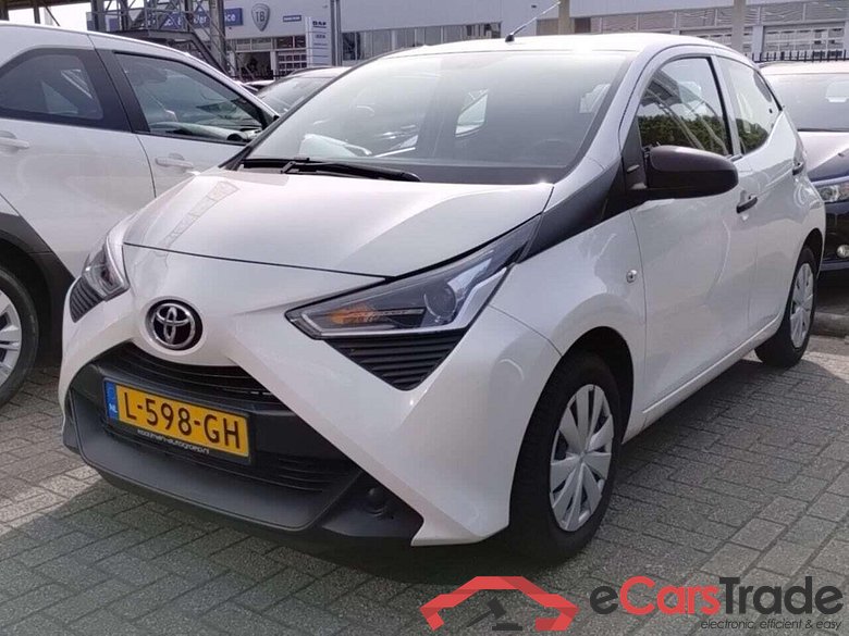 TOYOTA Aygo 1.0 VVT-i x-fun