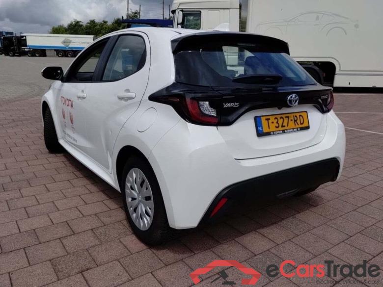 TOYOTA YARIS 1.5 Hybrid Active #3