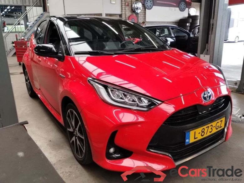 TOYOTA YARIS 1.5 Hybrid Launch Edition #2