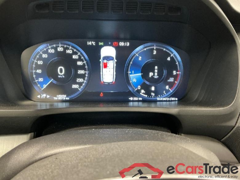 Volvo XC90 ´14 XC90 Momentum Pro AWD 2.0 B5 173KW AT8 E6dT #6