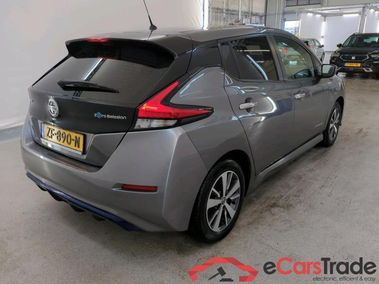 Nissan Leaf '17 BEV Nissan Leaf ACENTA 40kWh 5d #2