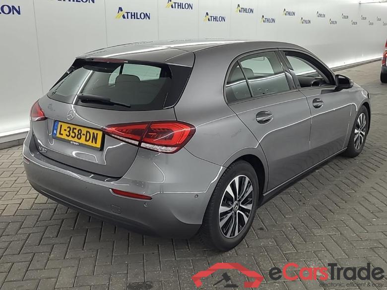 MERCEDES-BENZ A-klasse A 160 H6 Business Solution 5D 80kW #3