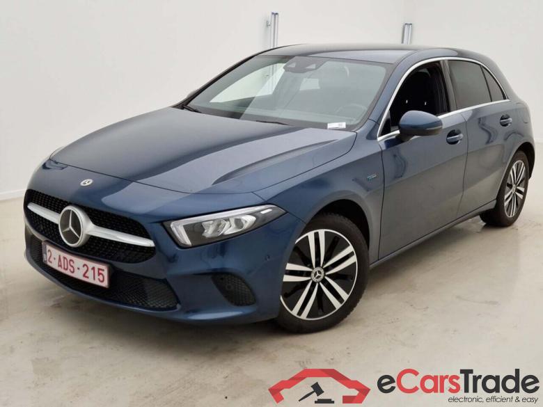 MERCEDES-BENZ A-KLASSE 250E BUSINESS SOLUTION AUT #1