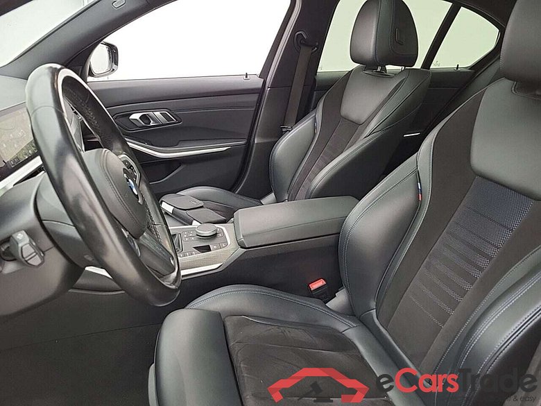 BMW 318 d M-Sport Pano LED-Xenon LC-Pro Navi Sport-Leather-Alcantara KeylessGo Camera Klima PDC ... #6