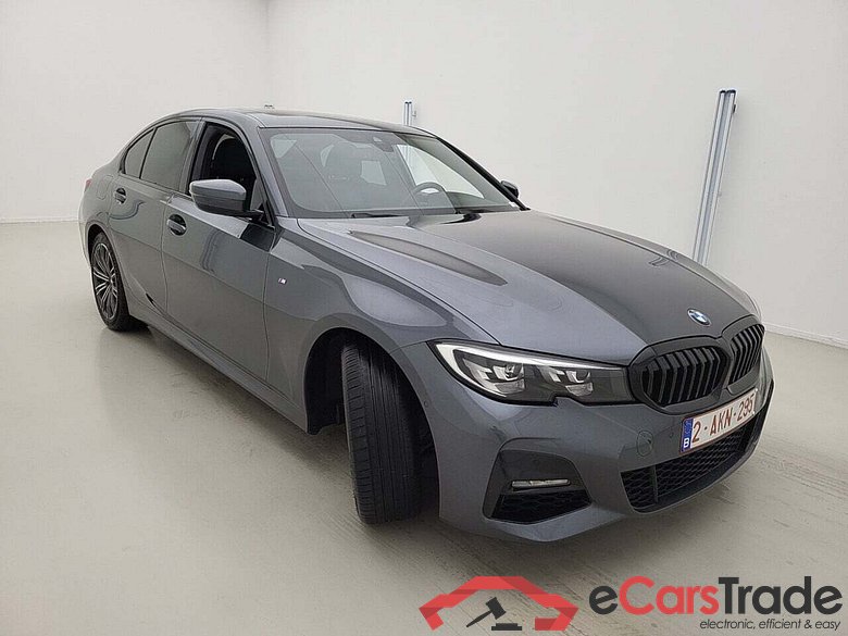 BMW 318 d M-Sport Pano LED-Xenon LC-Pro Navi Sport-Leather-Alcantara KeylessGo Camera Klima PDC ... #2