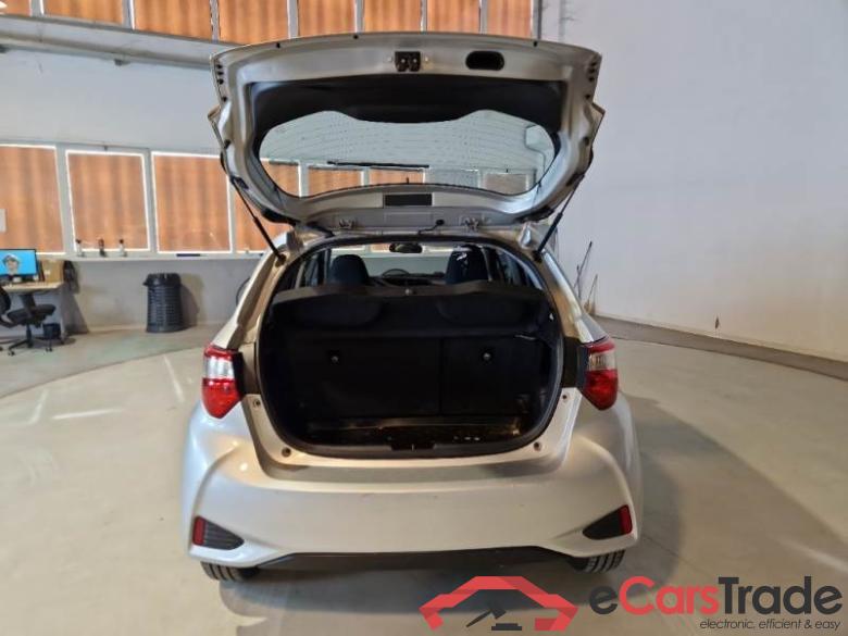 Toyota 10 TOYOTA YARIS / 2017 / 5P / BERLINA 1.5 HYBRID BUSINESS #5