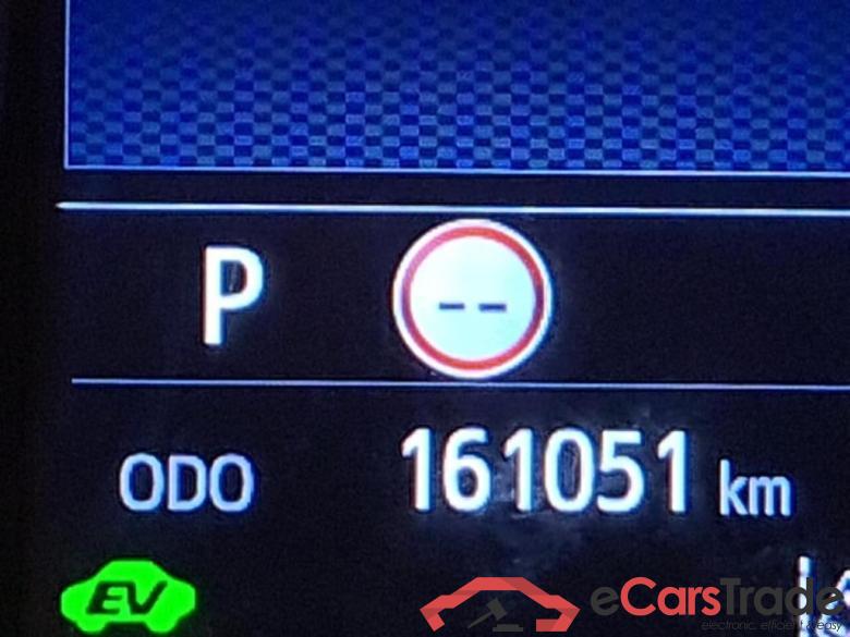 TOYOTA C-HR 1.8 Hybrid Business Plus CVT #4