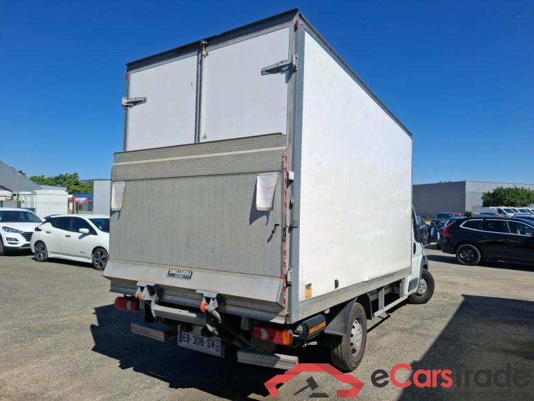 Peugeot 2.2 HDI 130 CONFORT SR 435 L3 PEUGEOT Boxer Chassis Cabine SC VU 2p Châssis cabine 2.2 HDI 130 CONFORT SR 435 L3 #3